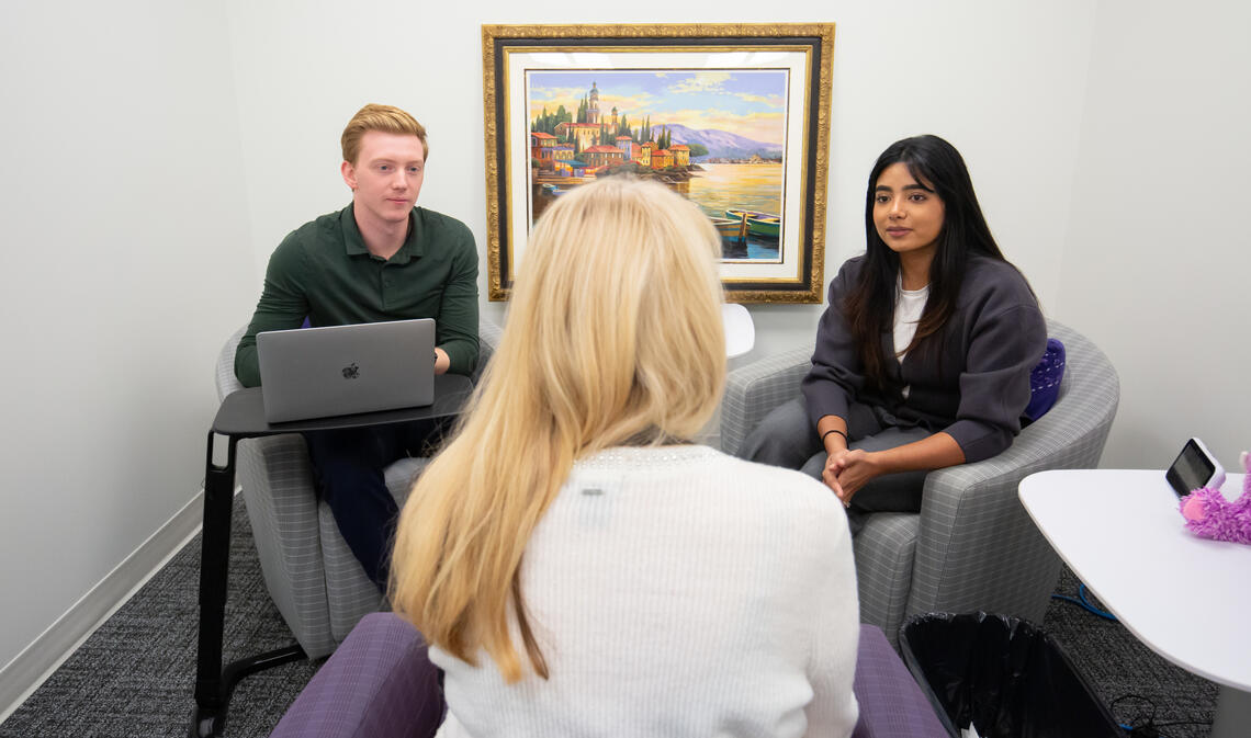 Student clinicians say having a conversation while taking a patient history is key. 