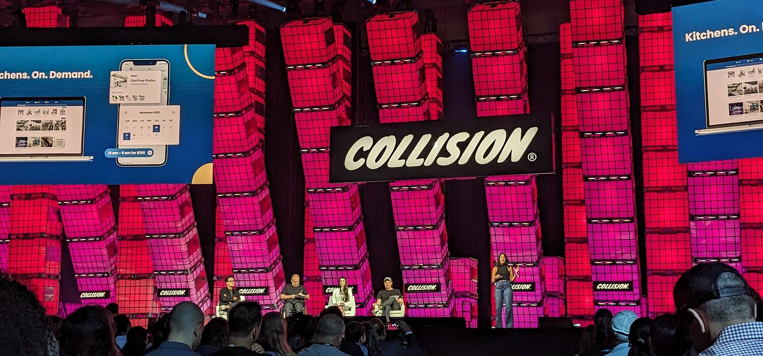 Syzl delivers their final pitch which won the event at Collision