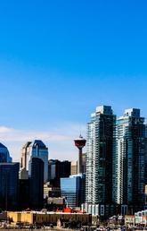Panoramic shot of the downtown Calgary skyline
