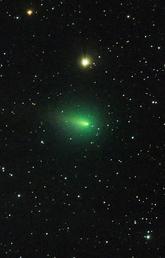 Green comet to soar past Earth (Phil Langill)