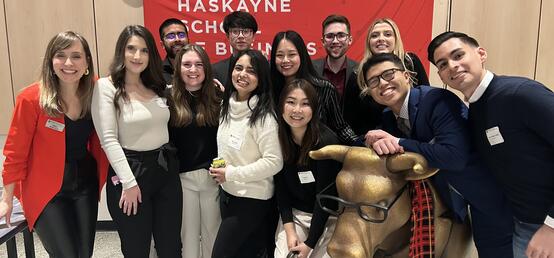 Master of Management alum starts group to foster connection and embrace learning after graduation 