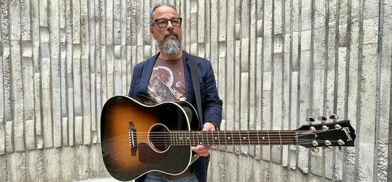 Calgary musician's new album explores tragic sled dog slaughter, other stories involving animals